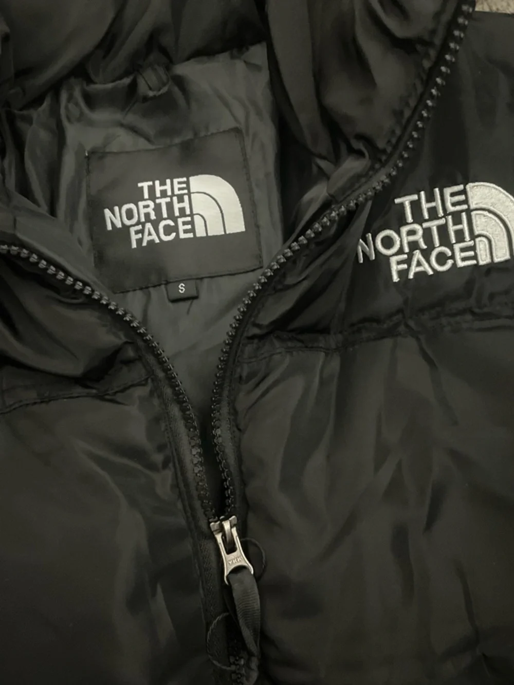 The North Face mens Black Puffer Jacket with Logo
